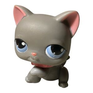 Littlest Pet Shop Grey Shorthair sitting cat- #74- LPS